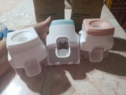 WHOSTAR Toothpaste Dispenser＆Holder photo review